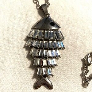 Vintage L.Z. Articulated Fish Pendent Rhinestones Silver Tone Necklace 23” Bass?